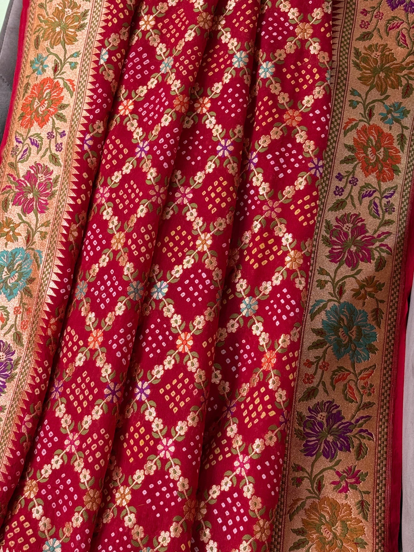 Premium Banarasi Bandhani Dupatta