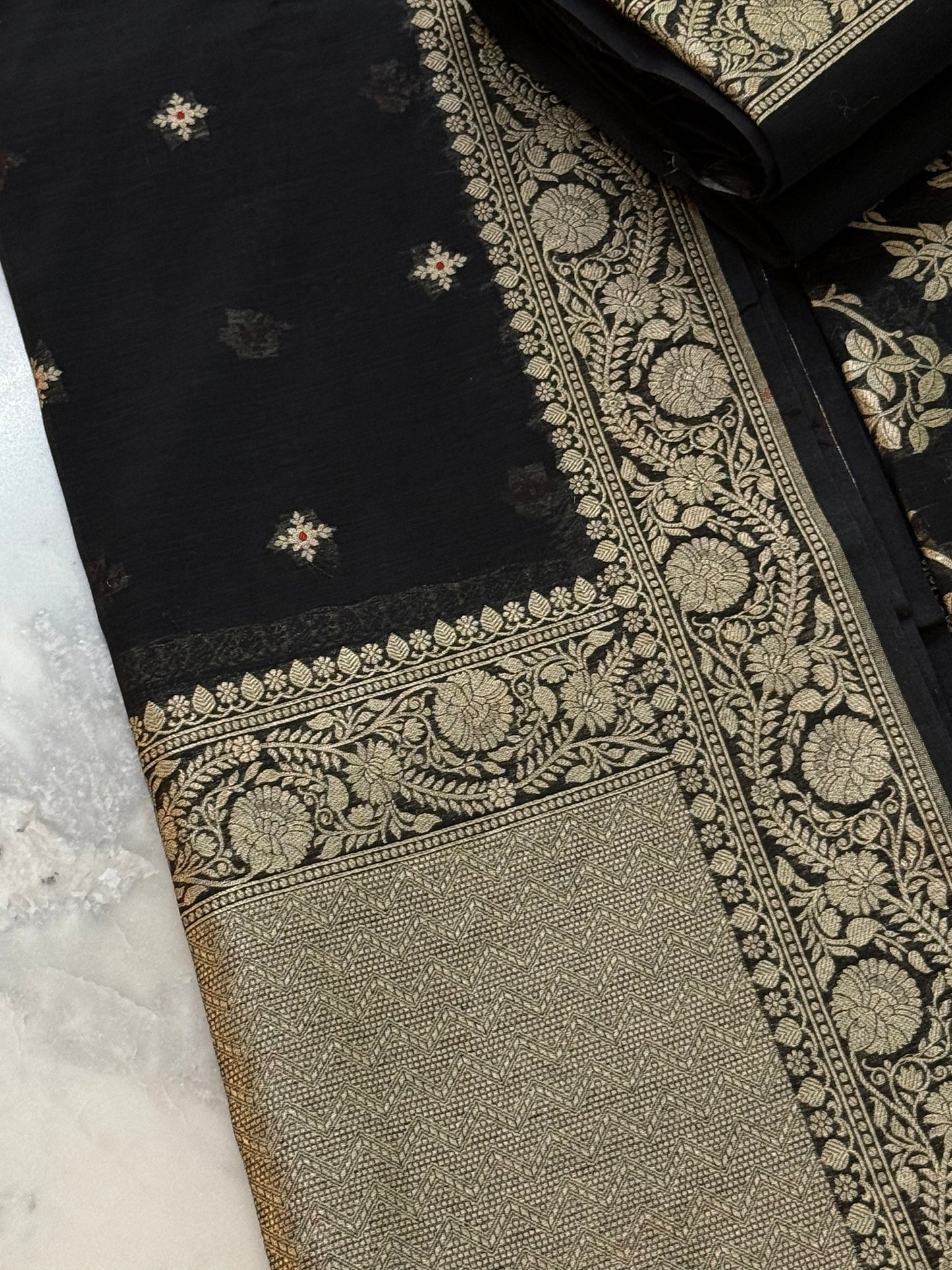 Handloom Cotton Suit Set