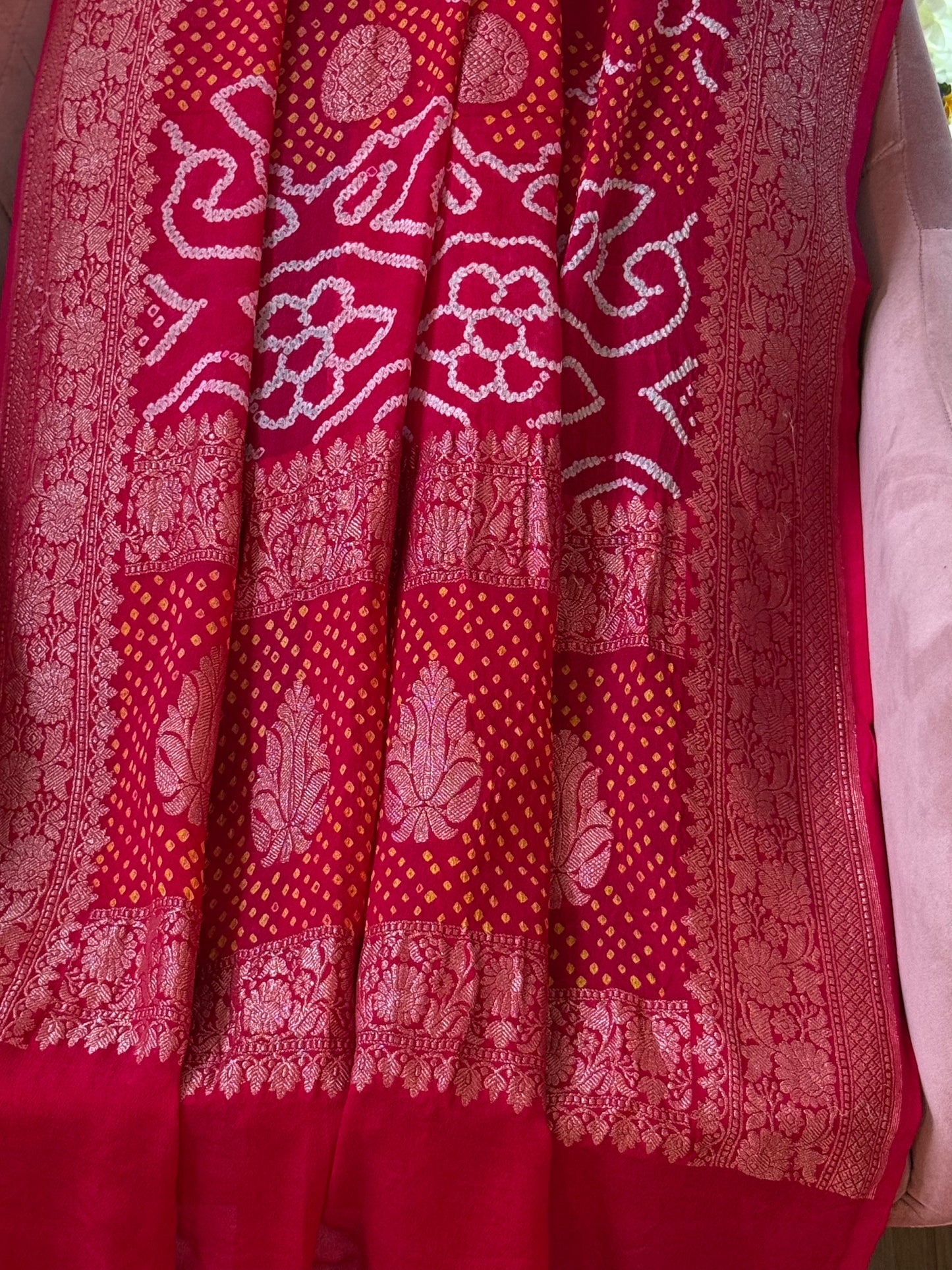 Premium Banarasi Bandhani Dupatta