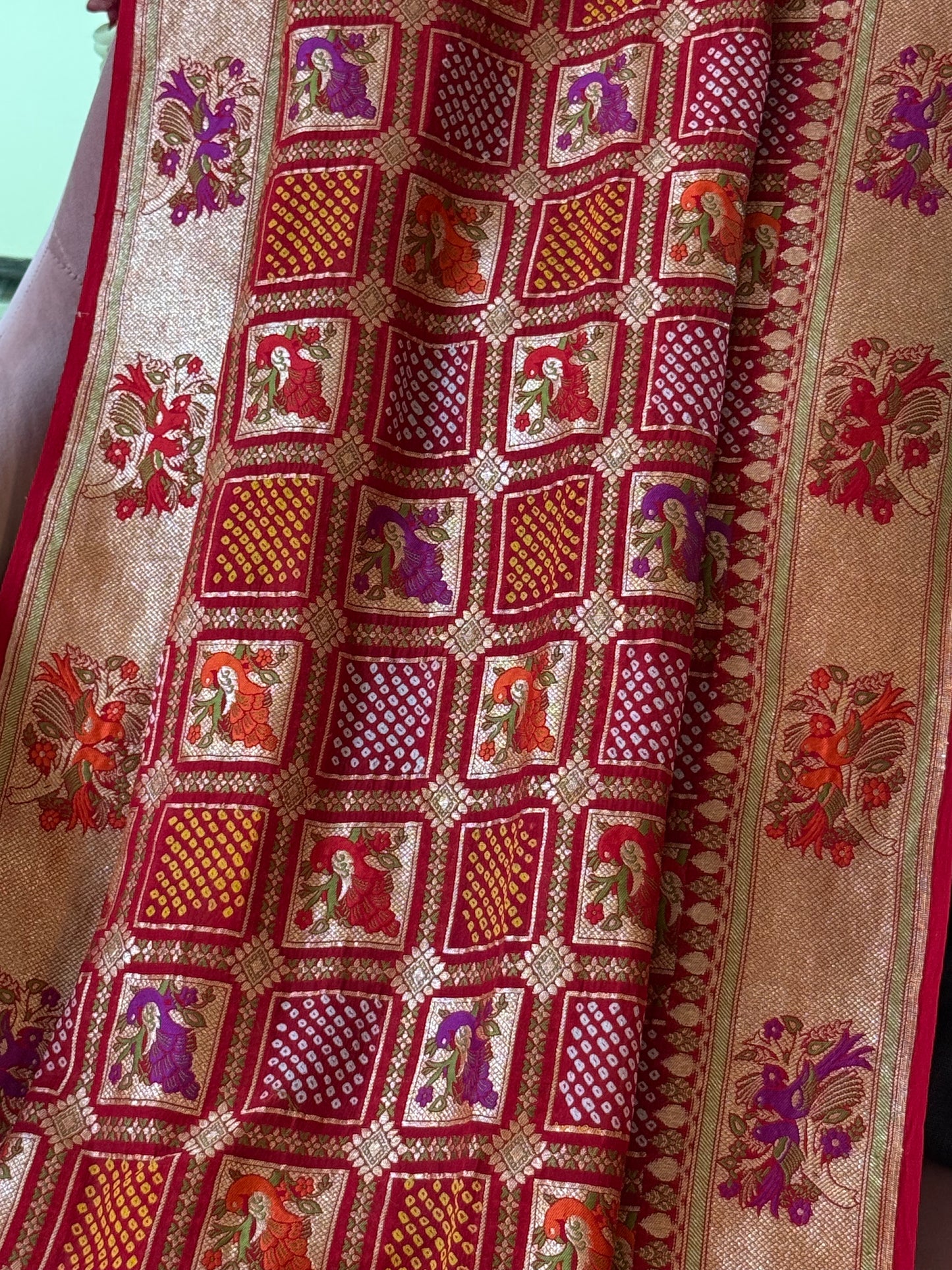 Premium Banarasi Bandhani Dupatta