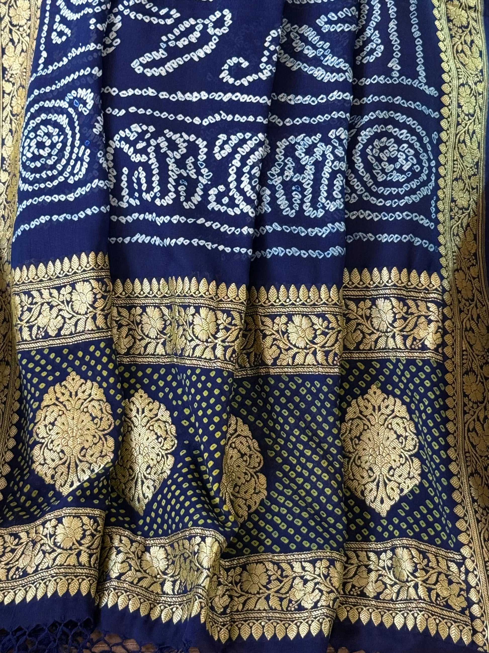 Premium Banarasi Bandhani Dupatta Heritage Weaves
