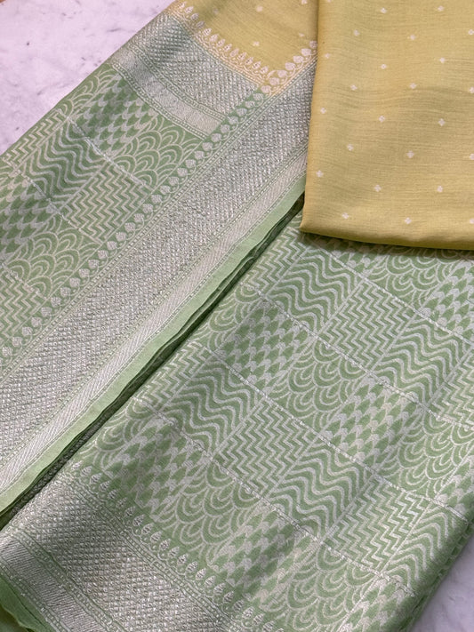 Munga Silk Suit Set
