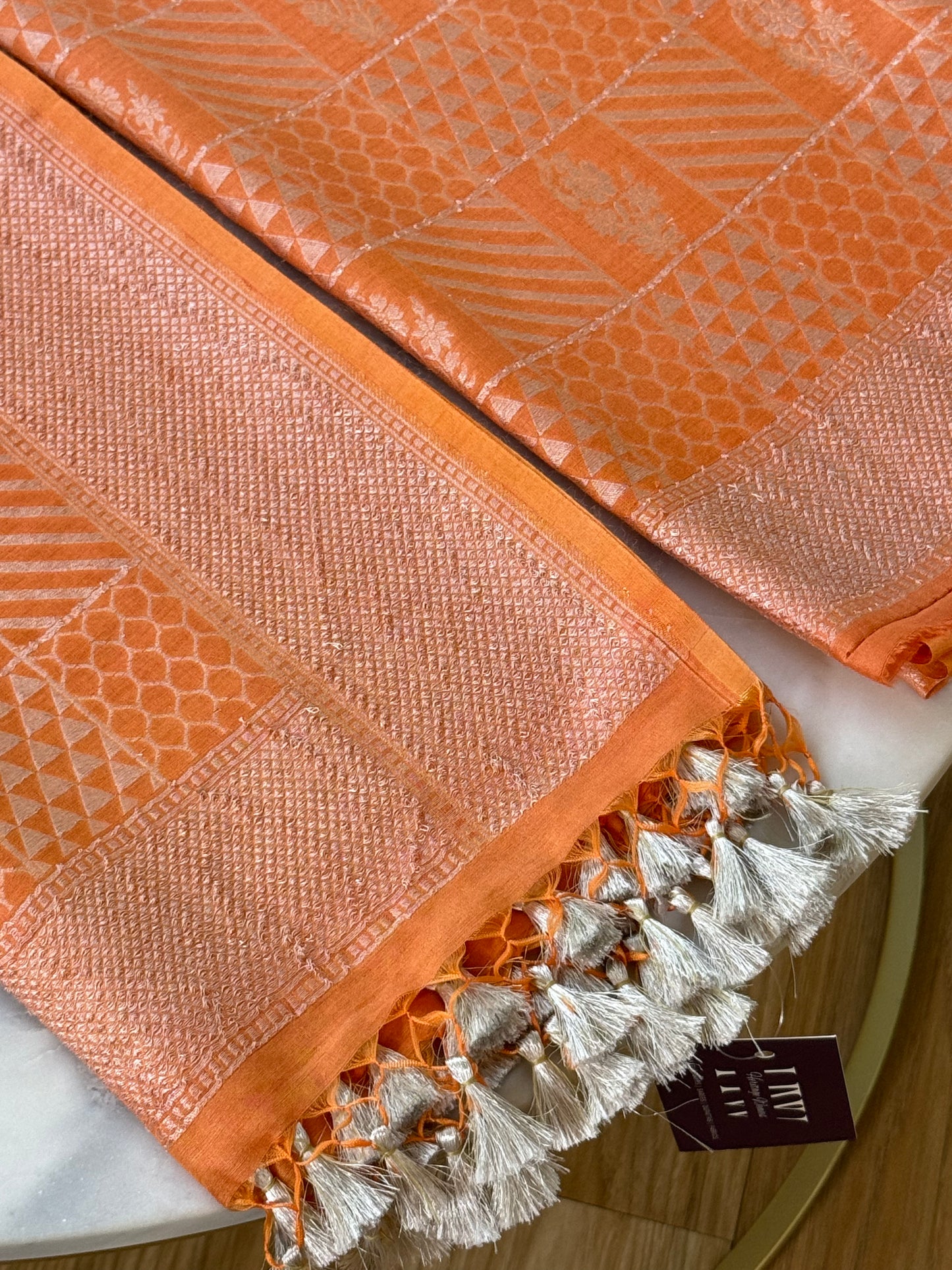 Munga Silk Suit Set