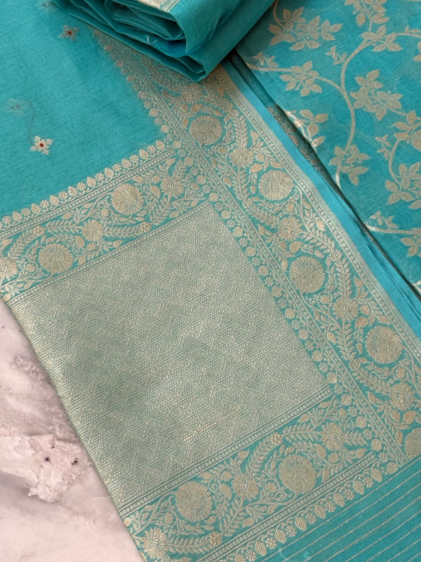 Handloom Cotton Suit Set