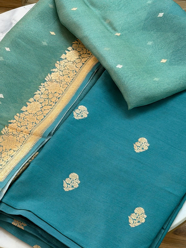 Kadhua Cotton Suit With Kora Silk Dupatta
