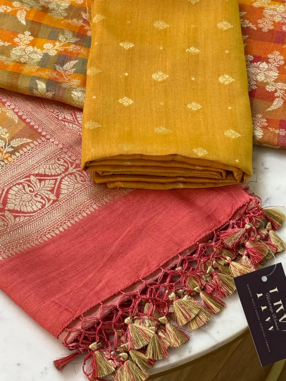 Munga Silk Suit Set Heritage Weaves